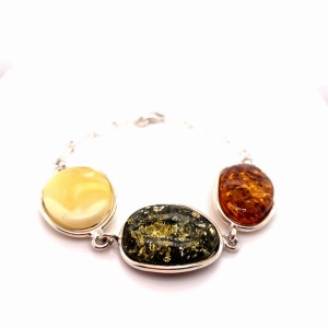 Silver bracelet with Amber